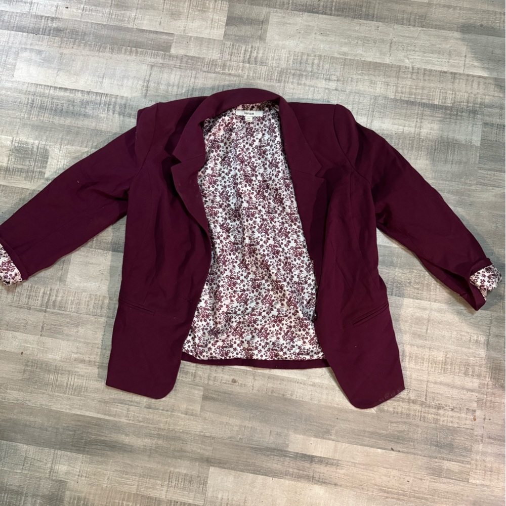 Kensie Burgundy Blazer with Floral Interior